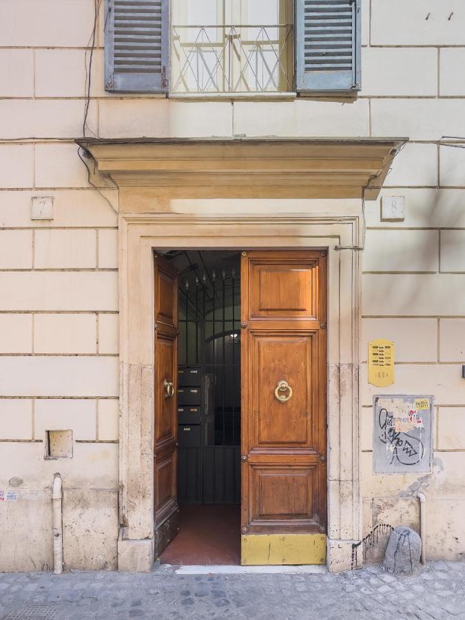 Domus Sant'elena 2 * Rome