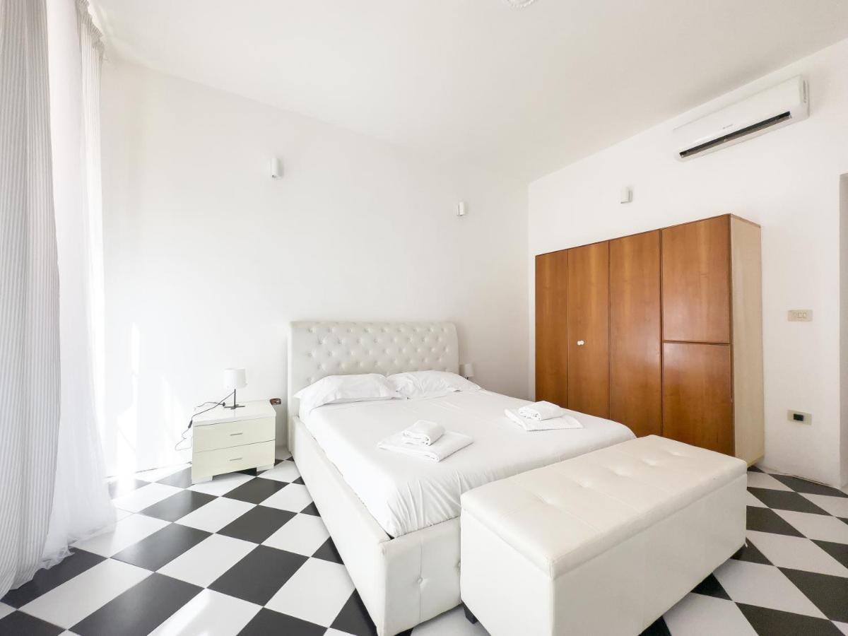 Domus Sant'elena 2 * Rome